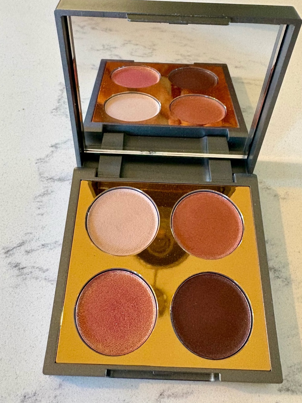 New Without Box Rinna Beauy Four Quad Eyeshadow Palette